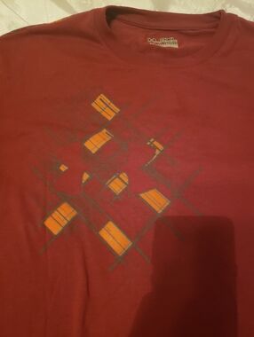 Under Armour T-shirt